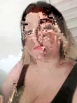 sexy aurora ourdoors online show from 11/24/25, 07:47