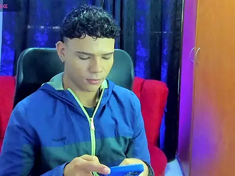 secret justin7 online show from 11/27/25, 11:54