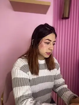 MaddieHunter online show from 01/08/26, 12:55