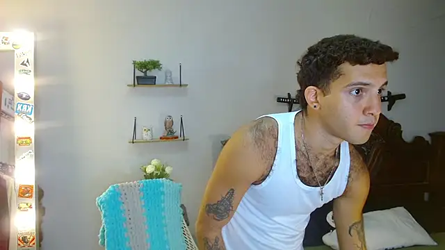 oceanboy vibe online show from 12/15/25, 07:41