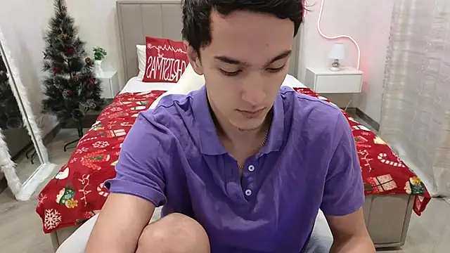 MoonlinSkinn online show from 01/08/26, 01:00