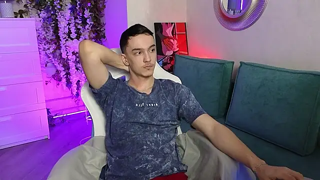 MoonlinSkinn online show from 02/20/26, 01:46