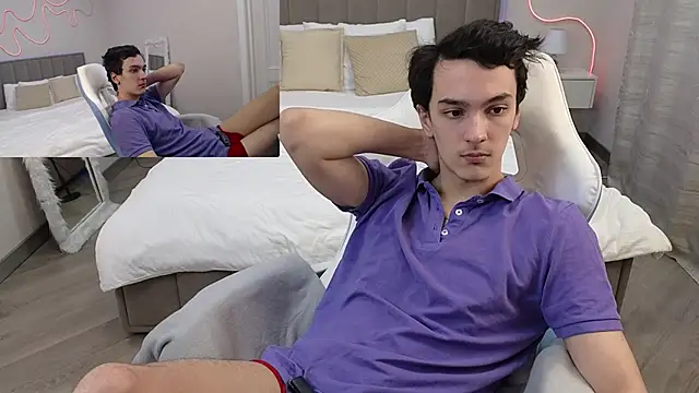 MoonlinSkinn online show from 02/02/26, 01:04