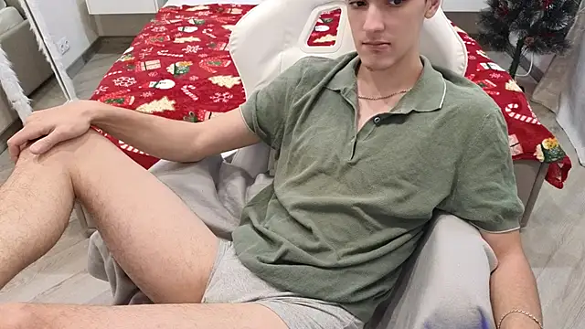 MoonlinSkinn online show from 12/16/25, 08:07