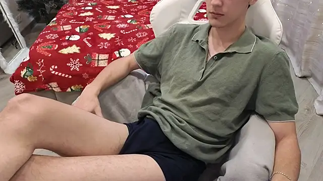 MoonlinSkinn online show from 12/22/25, 01:06