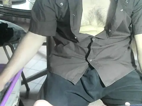 Snapshot of OreCam chatting on 02/12/26, 03:01 OreCam online show from 02/12/26, 03:01