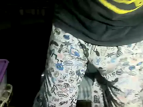 Snapshot of OreCam chatting on 02/21/26, 10:23 OreCam online show from 02/21/26, 10:23