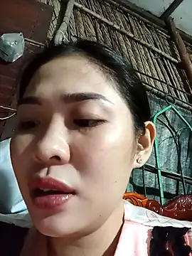 Snapshot of Lin-kute98 chatting on 05/11/26, 02:18 Lin-kute98 online show from 05/11/26, 02:18