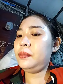 Snapshot of Lin-kute98 chatting on 05/02/26, 12:54 Lin-kute98 online show from 05/02/26, 12:54