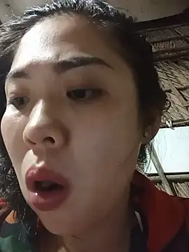 Snapshot of Lin-kute98 chatting on 05/16/26, 12:37 Lin-kute98 online show from 05/16/26, 12:37