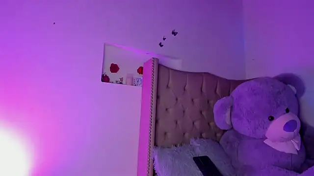 KarolRojas 22 online show from 05/22/26, 02:20