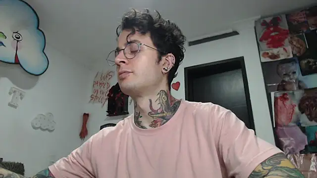 CryBoy13 online show from 11/29/25, 02:12