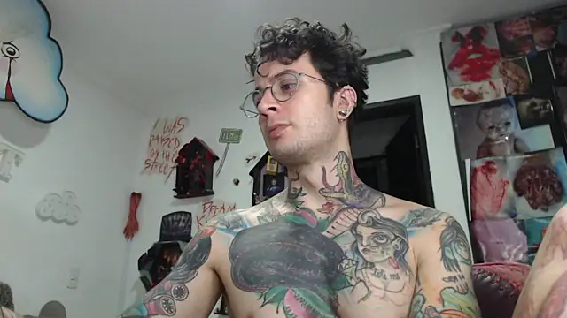 CryBoy13 online show from 11/24/25, 06:46