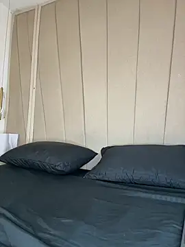 Celeste Valencia  online show from 03/29/26, 04:36