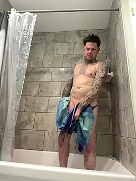 Snapshot of JSizzle13 chatting on 03/21/26, 04:46 JSizzle13 online show from 03/21/26, 04:46