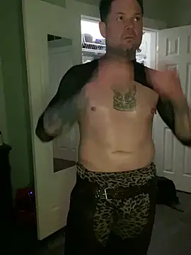 Snapshot of JSizzle13 chatting on 03/01/26, 04:45 JSizzle13 online show from 03/01/26, 04:45