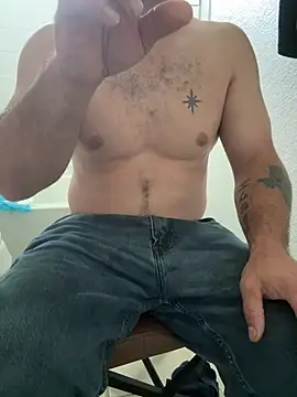 2addictivelyhorny online show from 05/24/26, 02:28