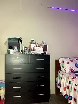 angelxxx95 online show from 01/13/26, 06:45