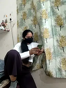 Siya499 online show from 11/25/25, 07:19