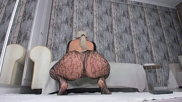 SexyElisabeth online show from 10/30/25, 04:59