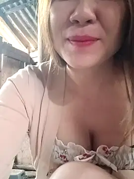 Lily-ross22 online show from 12/19/25, 05:10