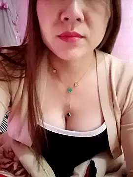 Lily-ross22 online show from 01/07/26, 08:41