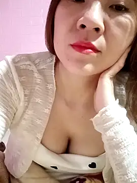 Lily-ross22 online show from 12/21/25, 06:31