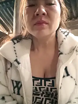 Lily-ross22 online show from 01/14/26, 01:53