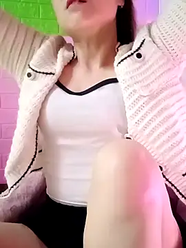 Snapshot of Lily-ross22 chatting on 02/01/26, 04:55 Lily-ross22 online show from 02/01/26, 04:55