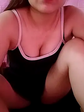 Lily-ross22 online show from 04/12/26, 01:53
