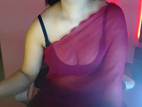 Snapshot of Ruhi24 chatting on 12/14/25, 04:34 Ruhi24 online show from 12/14/25, 04:34