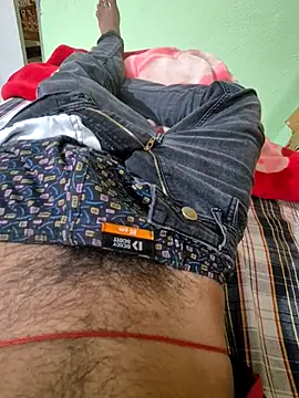 telugupillodu001 online show from 11/29/25, 10:59