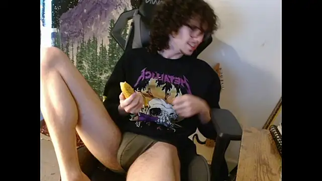 JustStonie online show from 12/01/25, 01:12