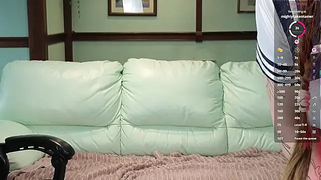 KiraRustle online show from 02/03/26, 06:22