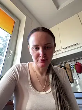 Snapshot of TomilaSi chatting on 02/28/26, 11:21 TomilaSi online show from 02/28/26, 11:21