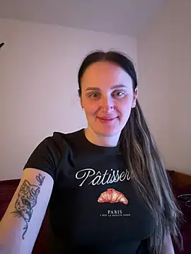 Snapshot of TomilaSi chatting on 03/02/26, 10:27 TomilaSi online show from 03/02/26, 10:27