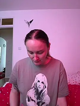 Snapshot of TomilaSi chatting on 02/01/26, 11:41 TomilaSi online show from 02/01/26, 11:41