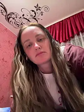 Snapshot of TomilaSi chatting on 03/17/26, 07:28 TomilaSi online show from 03/17/26, 07:28