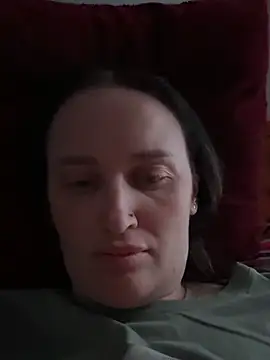 Snapshot of TomilaSi chatting on 03/31/26, 11:18 TomilaSi online show from 03/31/26, 11:18