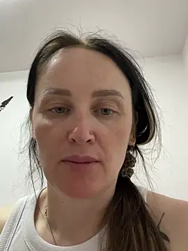 TomilaSi online show from 06/02/26, 10:54