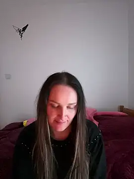 Snapshot of TomilaSi chatting on 03/27/26, 10:00 TomilaSi online show from 03/27/26, 10:00