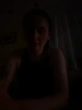 Snapshot of TomilaSi chatting on 07/11/26, 12:44 TomilaSi online show from 07/11/26, 12:44