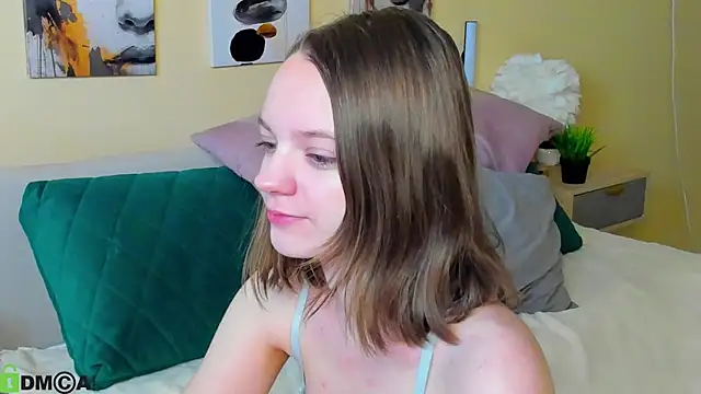 Olivia Riesz online show from 03/28/26, 01:17