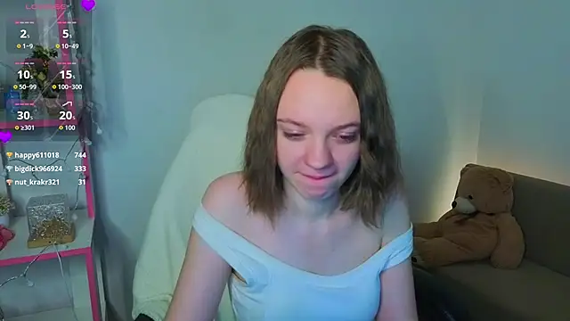 Olivia Riesz online show from 02/03/26, 06:40