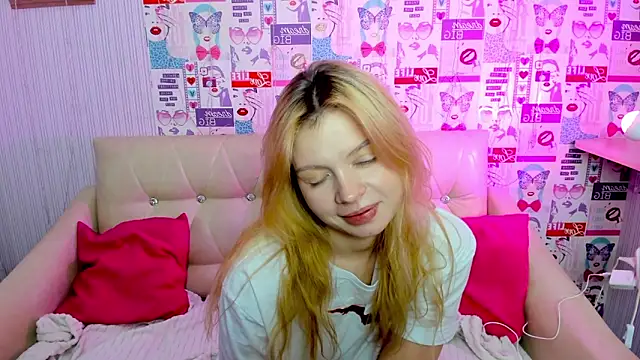 AlysaMeow online show from 12/05/25, 06:50