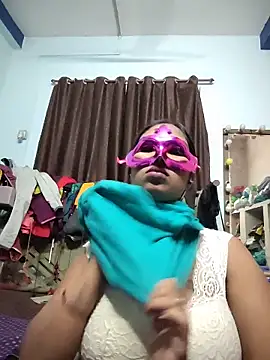 aarti03fb online show from 12/13/25, 08:04