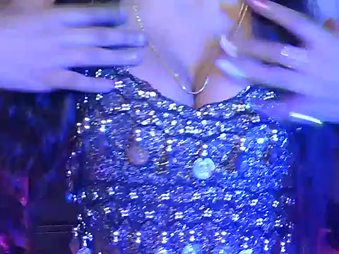 cute mahira online show from 02/14/26, 05:02