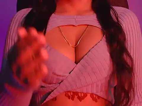 cute mahira online show from 02/08/26, 03:43