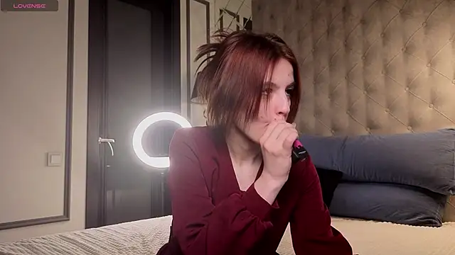 SharaSauer online show from 04/11/26, 01:13