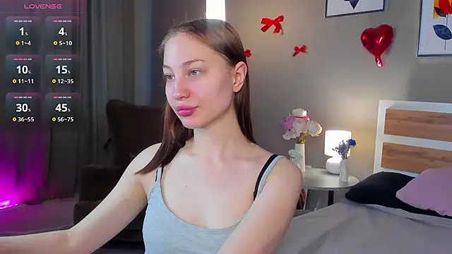 lally cute online show from 02/18/26, 11:50